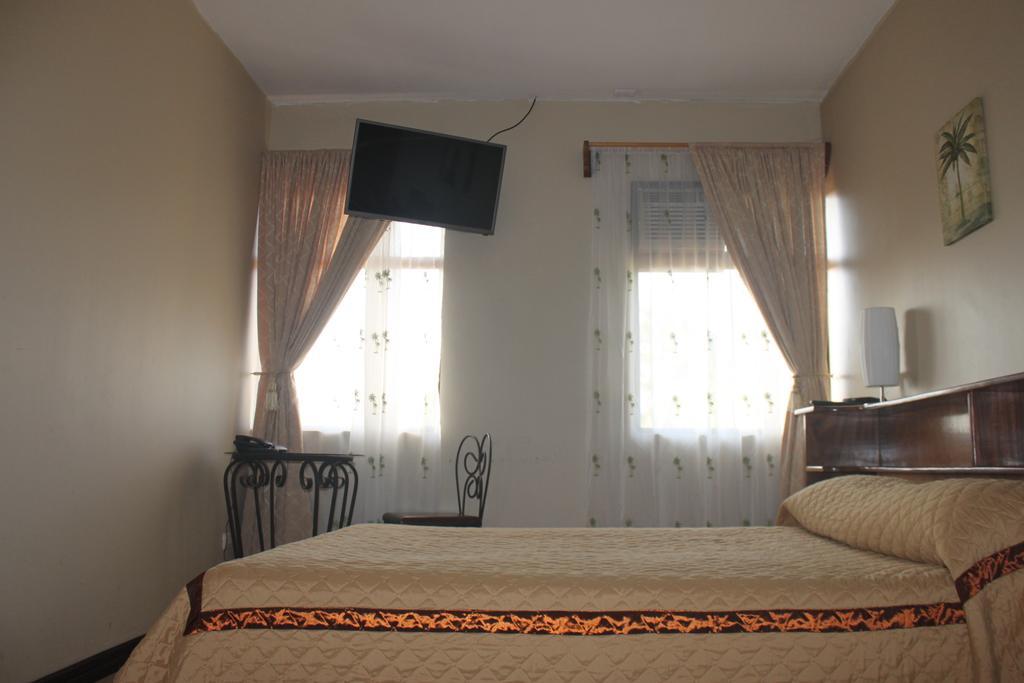 Hotel Santa Maria Inn San Juan Abajo Екстер'єр фото