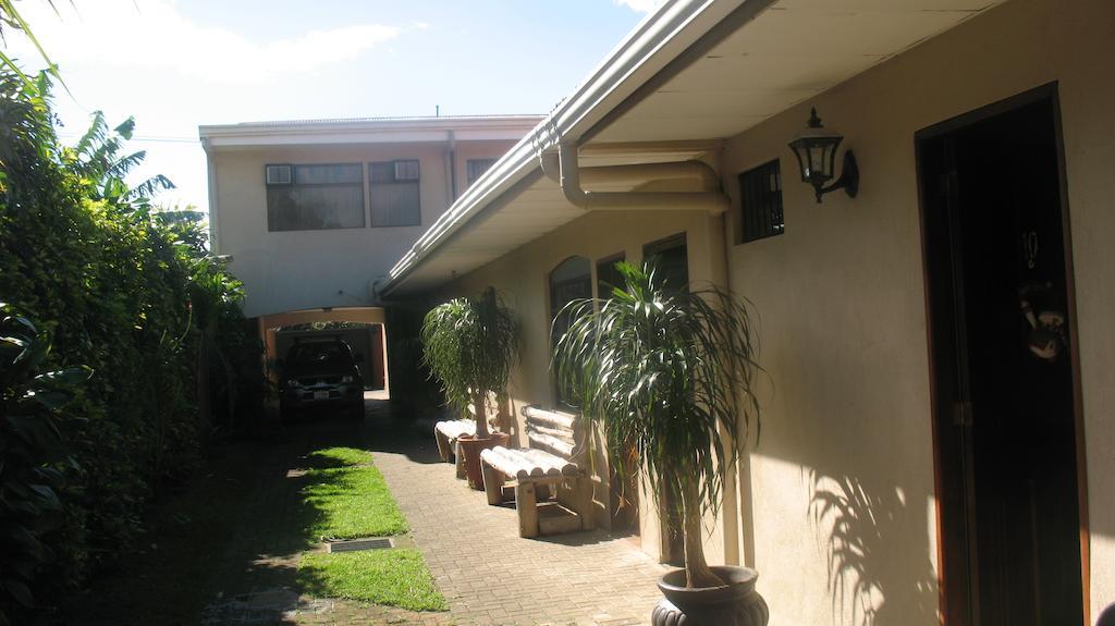 Hotel Santa Maria Inn San Juan Abajo Екстер'єр фото